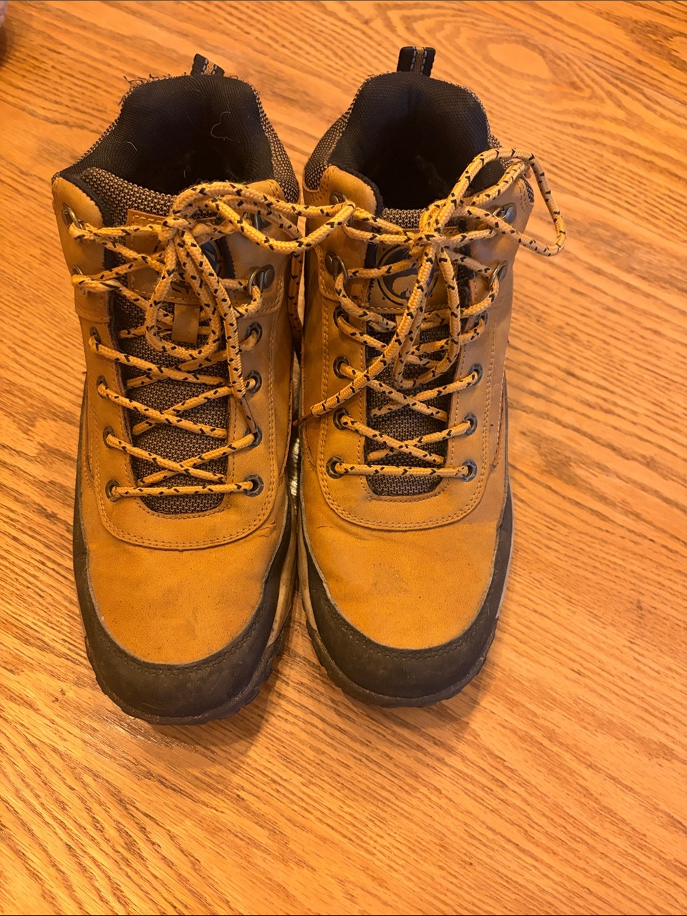 Men's Tan Work-Style Hiking Shoes